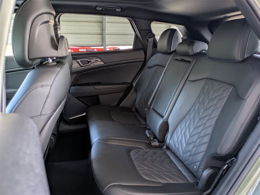 Thumbnail: 2024 Kia Sportage - 16