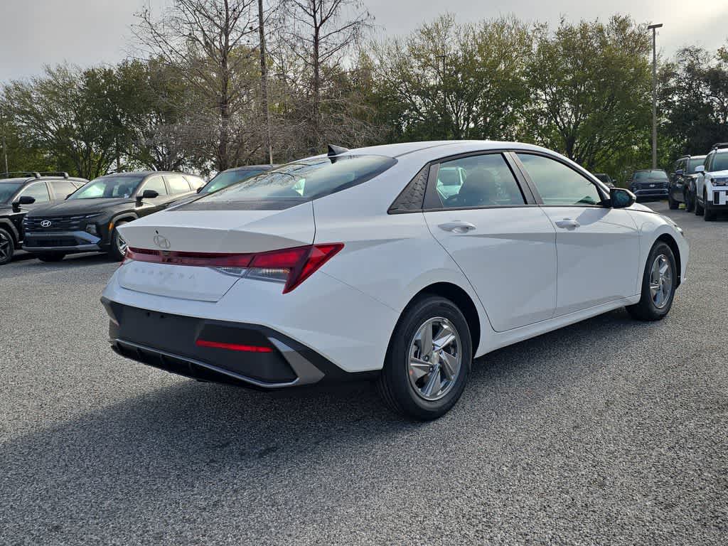 Thumbnail: 2026 Hyundai Elantra - 7