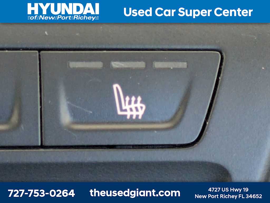 Thumbnail: 2015 BMW i3 - 24