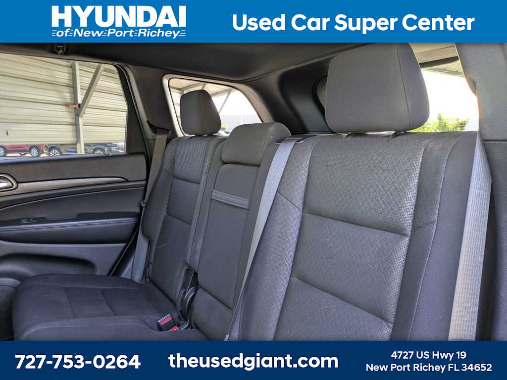 Thumbnail: 2019 Jeep Grand Cherokee - 15