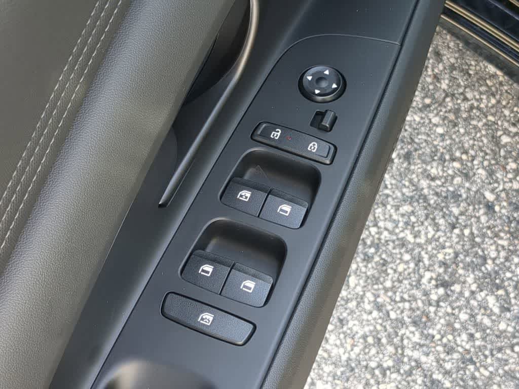 Thumbnail: 2026 Hyundai Elantra - 18