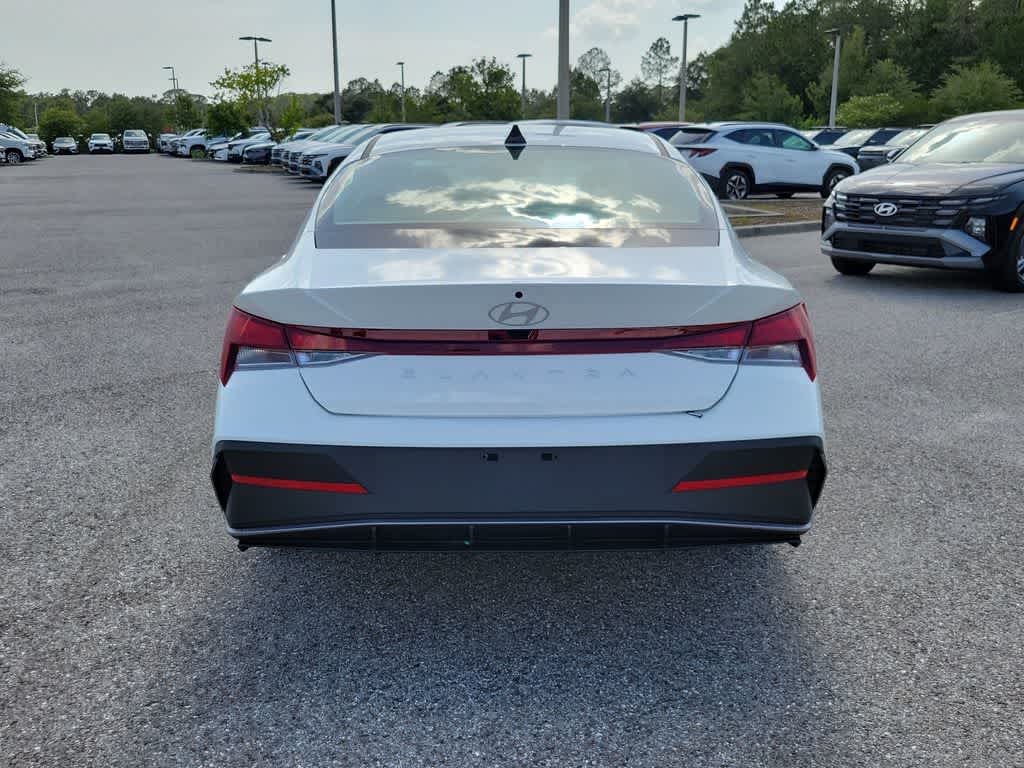 Thumbnail: 2026 Hyundai Elantra - 9