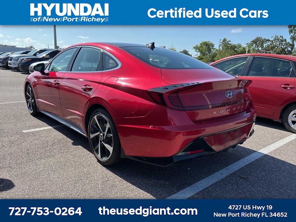 Thumbnail: 2022 Hyundai Sonata - 2