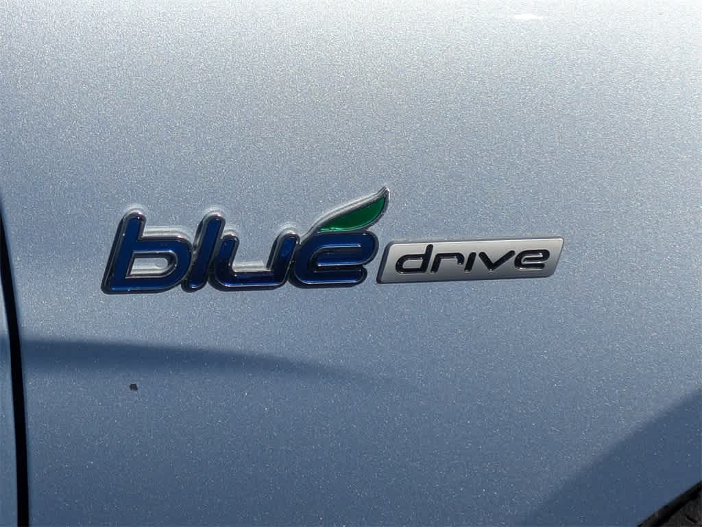 Thumbnail: 2012 Hyundai Sonata - 7