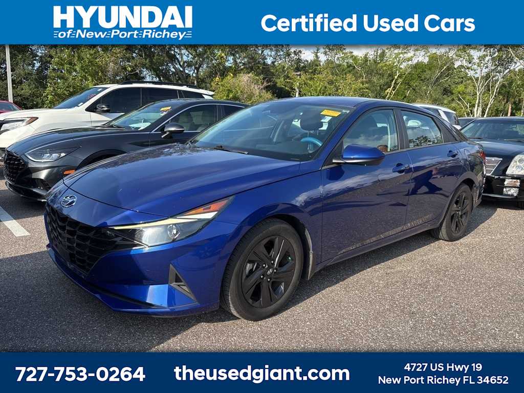 Thumbnail: 2022 Hyundai Elantra - 1