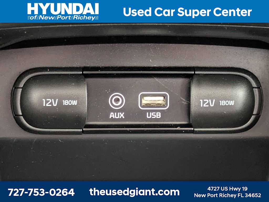 Thumbnail: 2019 Kia Sorento - 25
