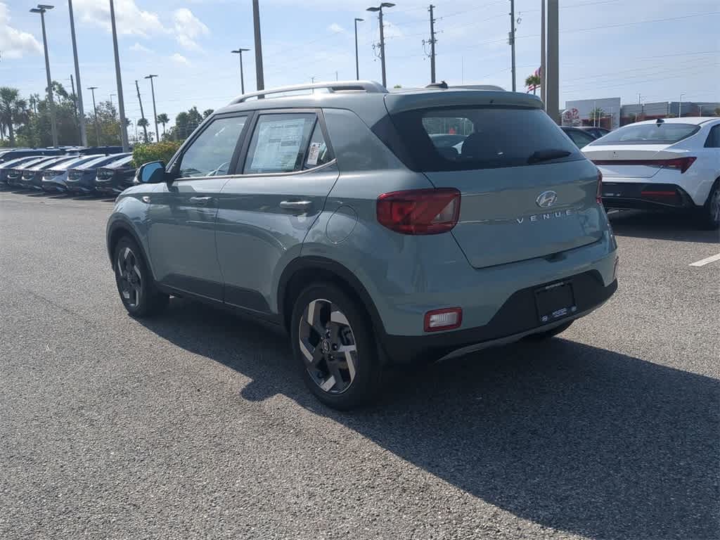 Thumbnail: 2026 Hyundai Venue - 4