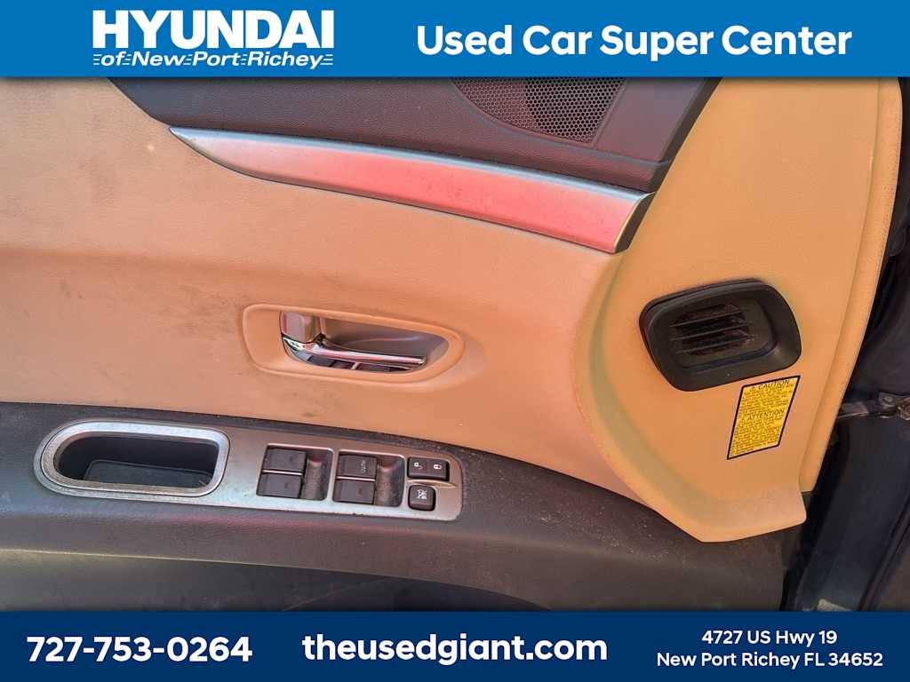 Thumbnail: 2006 Subaru Tribeca - 11