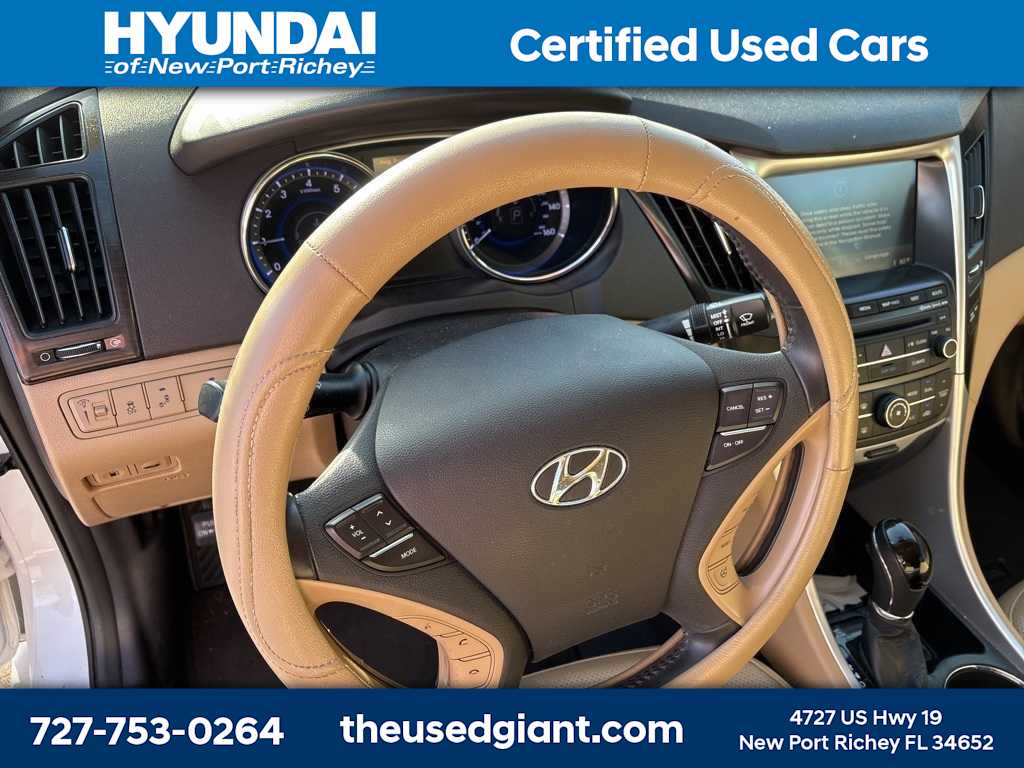 Thumbnail: 2014 Hyundai Sonata - 12
