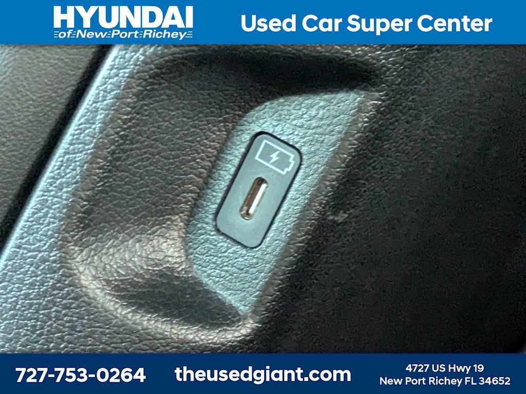 Thumbnail: 2023 Hyundai Palisade - 20