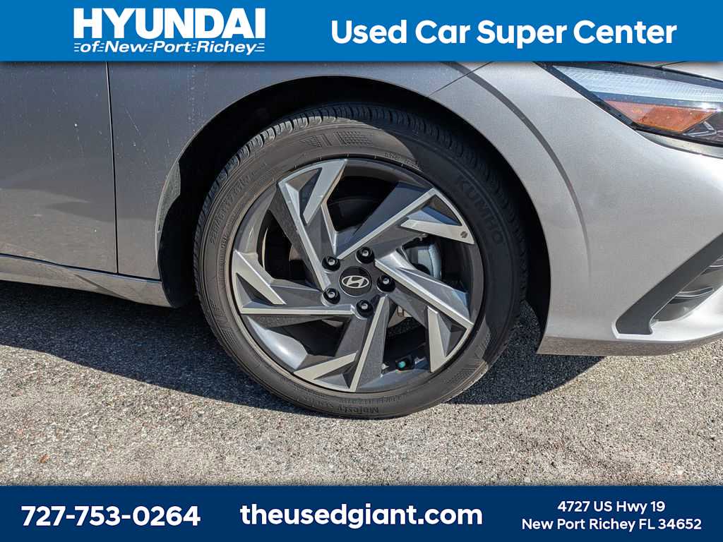 Thumbnail: 2025 Hyundai Elantra - 5