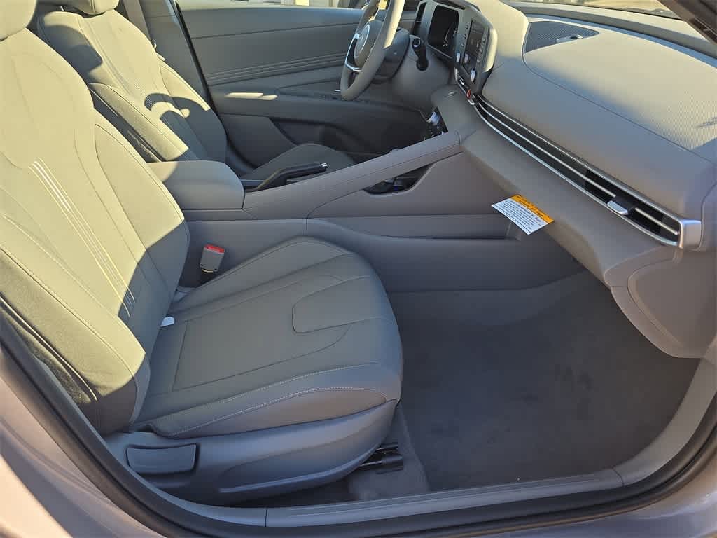 Thumbnail: 2026 Hyundai Elantra - 21