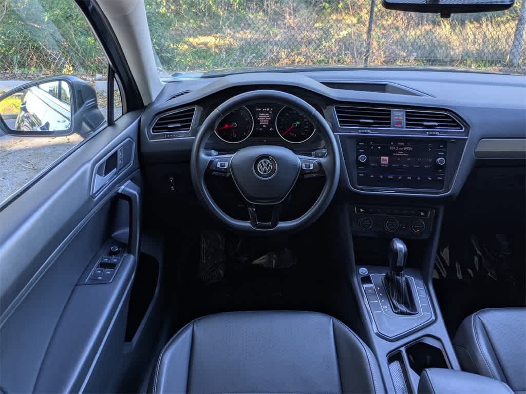 Thumbnail: 2021 Volkswagen Tiguan - 20