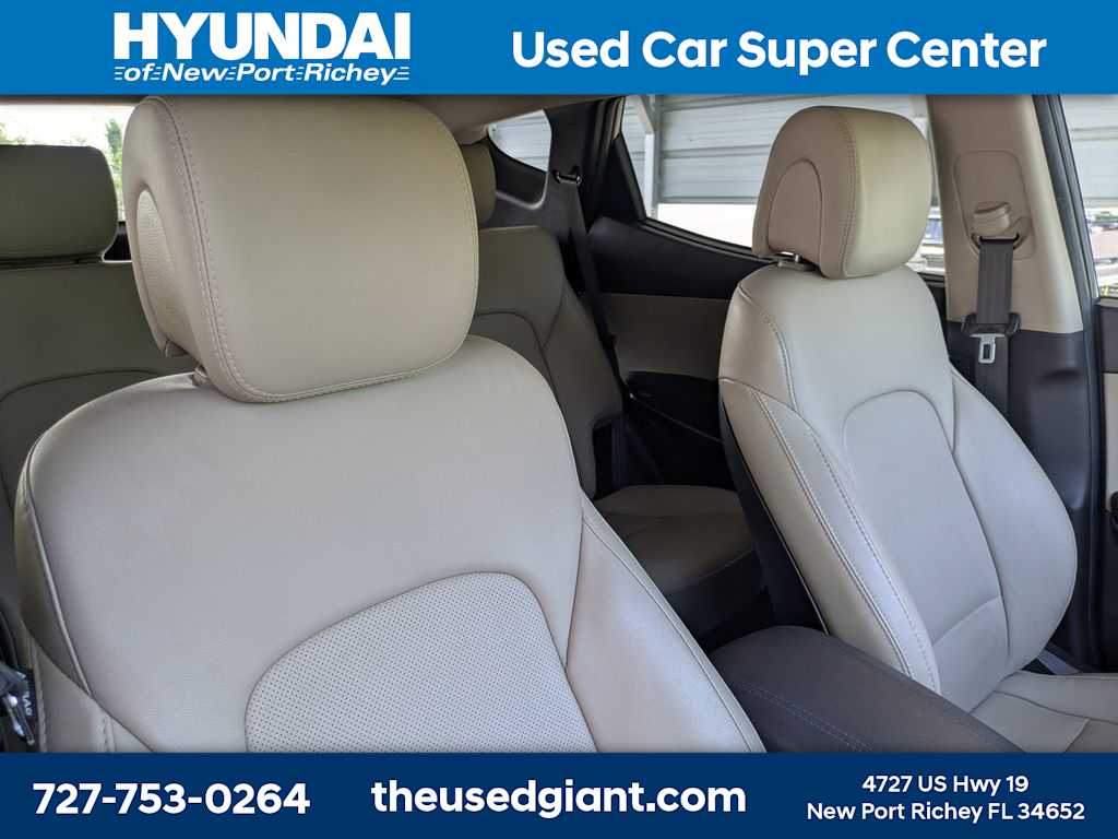 Thumbnail: 2017 Hyundai Santa Fe - 6