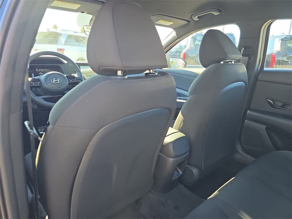 Thumbnail: 2026 Hyundai Elantra - 19