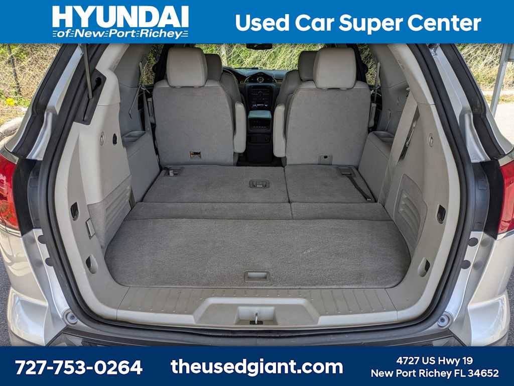 Thumbnail: 2011 Buick Enclave - 13