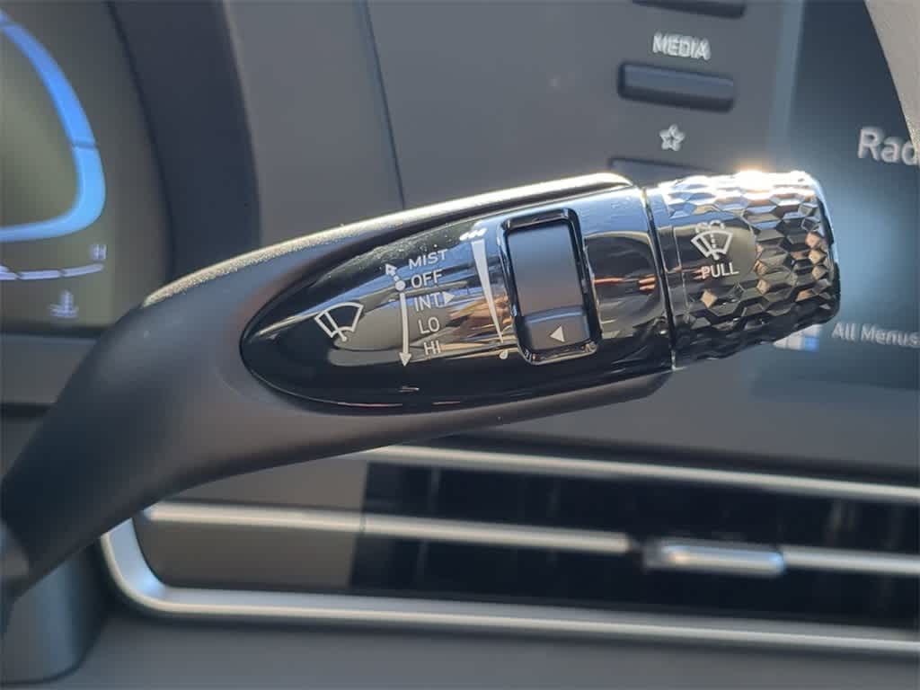 Thumbnail: 2026 Hyundai Elantra - 24