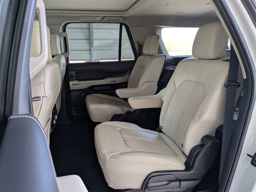 Thumbnail: 2021 Ford Expedition MAX - 22