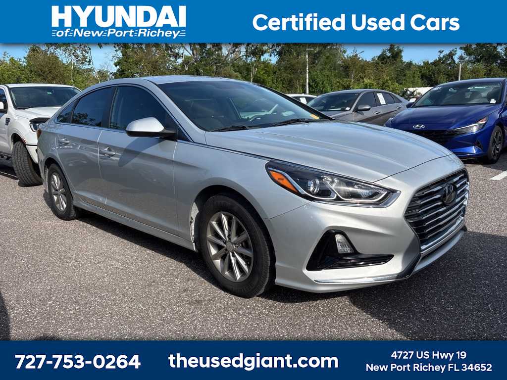 Thumbnail: 2019 Hyundai Sonata - 4