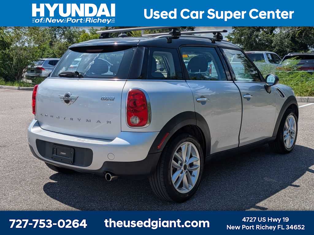 Thumbnail: 2013 MINI Cooper Countryman - 5