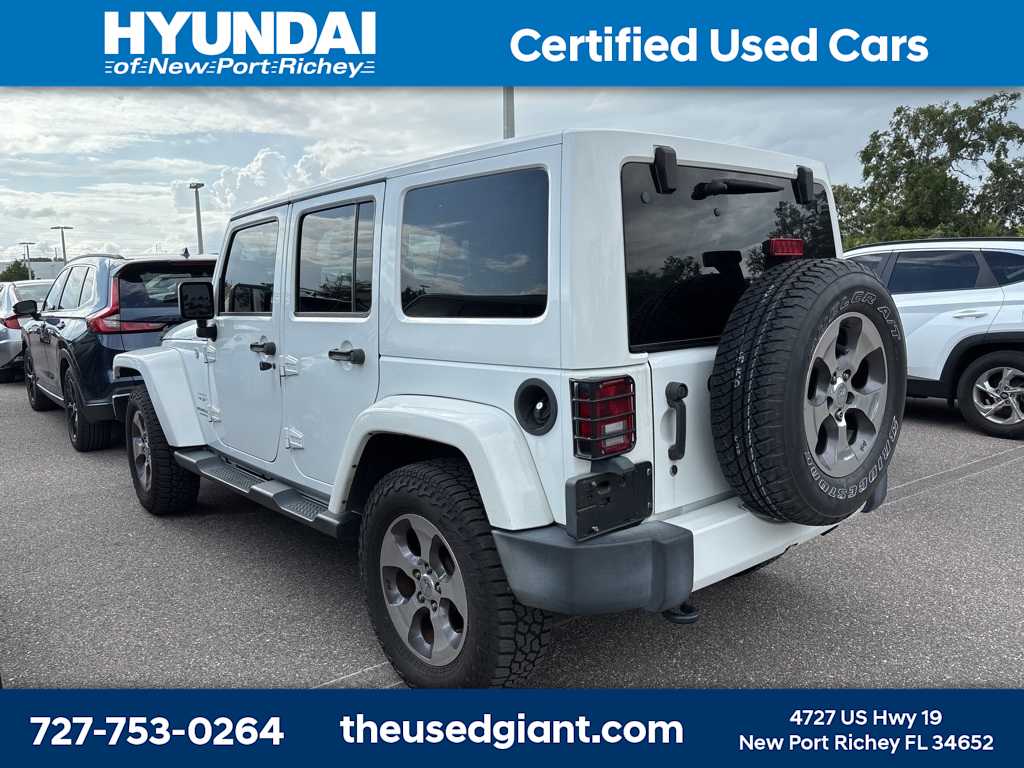 2016 Jeep Wrangler Unlimited Sahara 2
