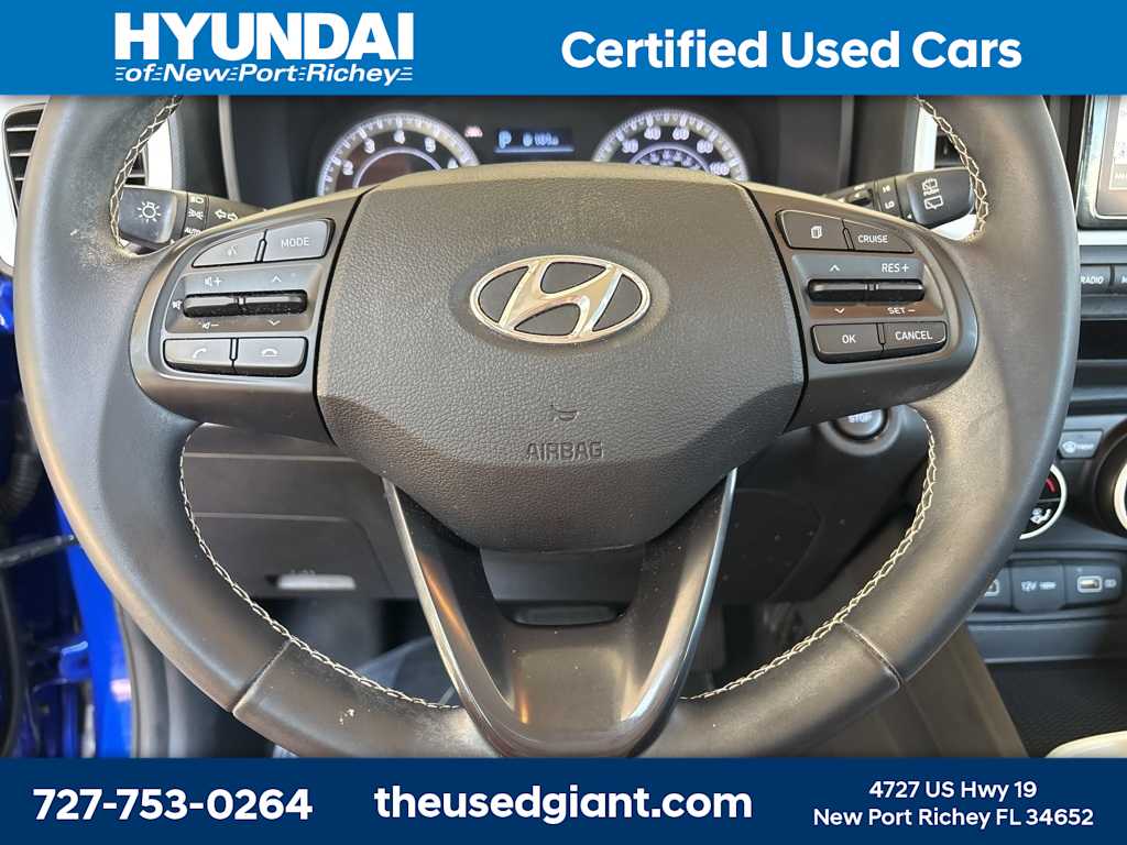 2022 Hyundai Venue Limited 29