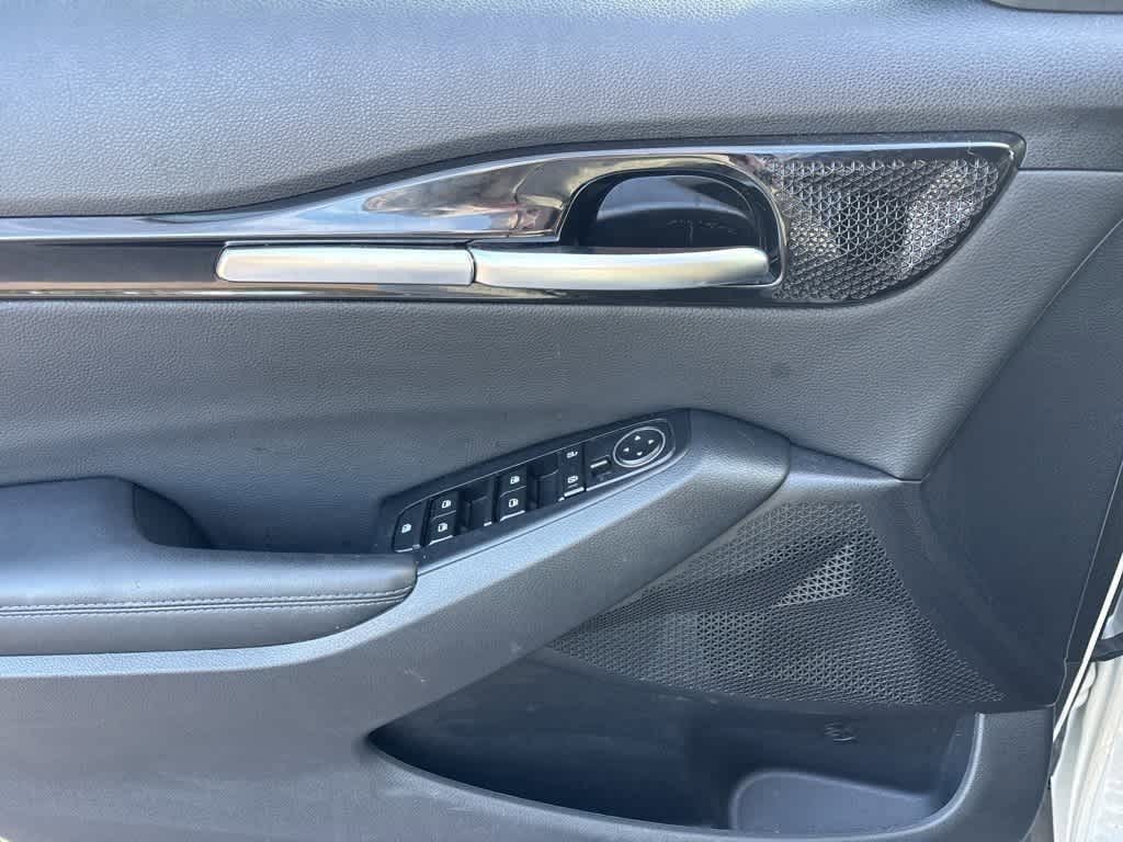 Thumbnail: 2022 Kia Seltos - 9