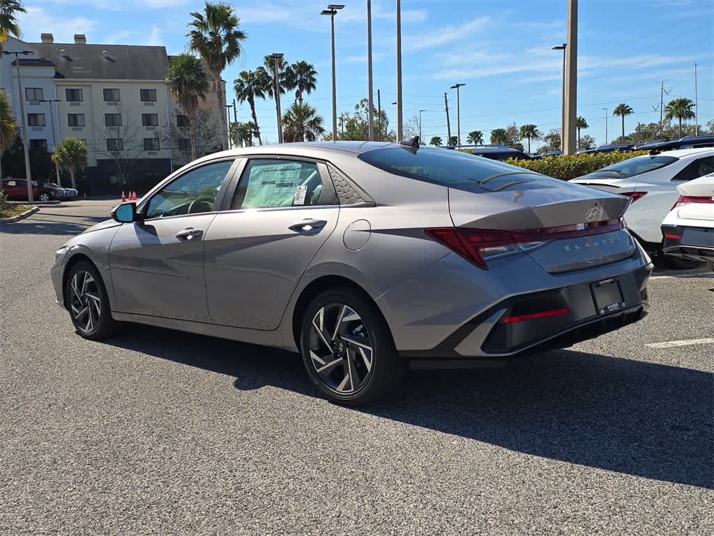 Thumbnail: 2026 Hyundai Elantra - 4