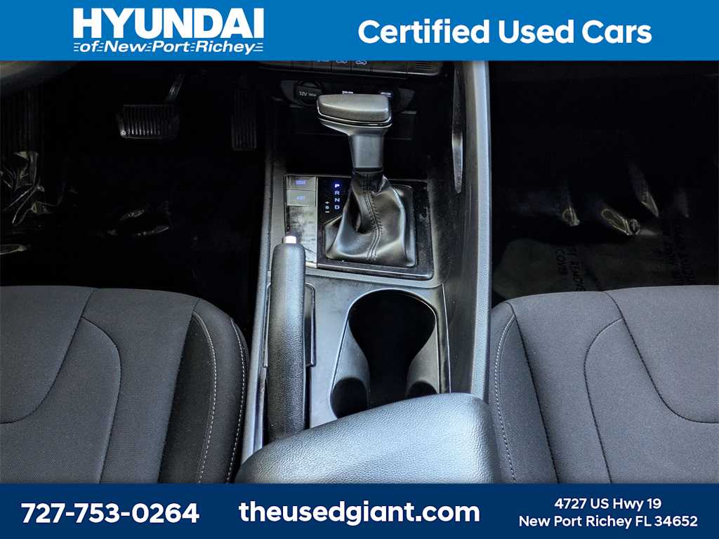 Thumbnail: 2021 Hyundai Elantra - 18