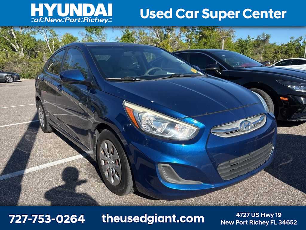 Thumbnail: 2015 Hyundai Accent - 4