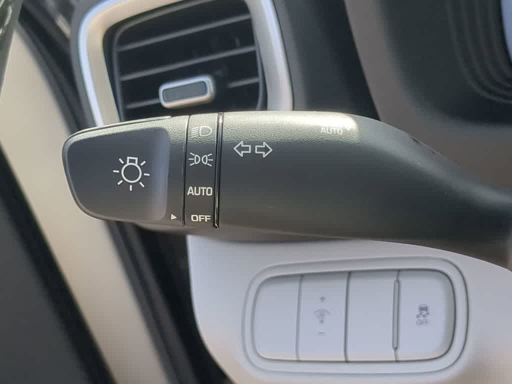 Thumbnail: 2026 Hyundai Venue - 28