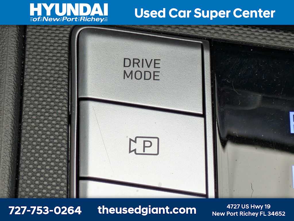 Thumbnail: 2023 Hyundai Elantra - 20