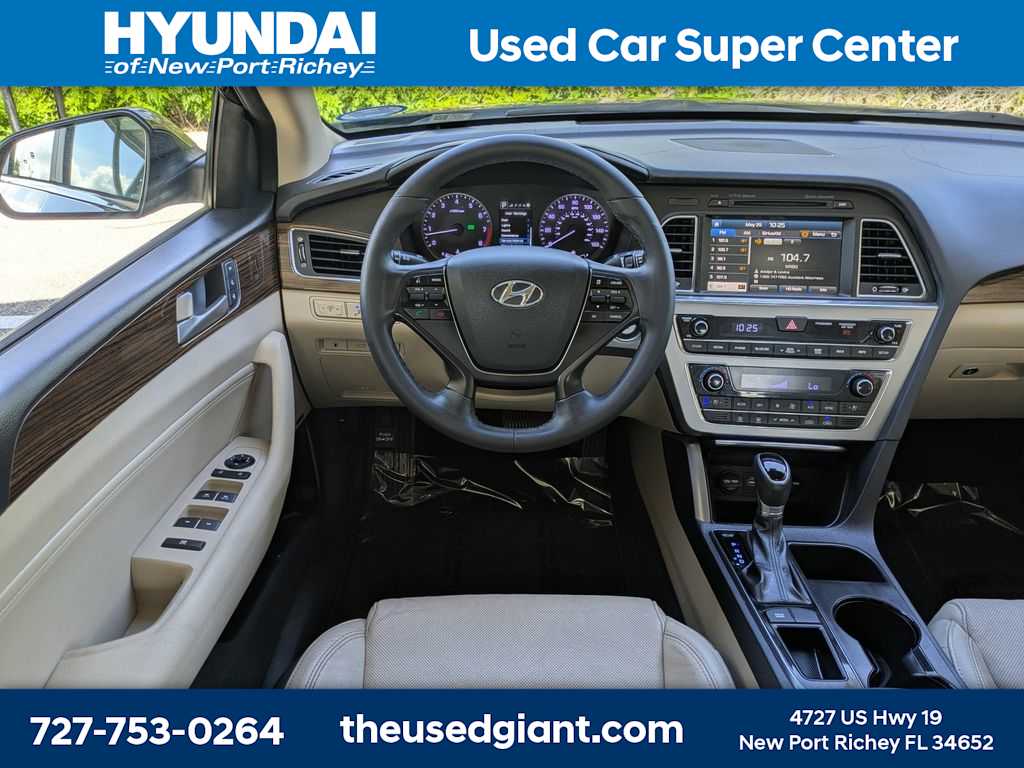 Thumbnail: 2017 Hyundai Sonata - 18