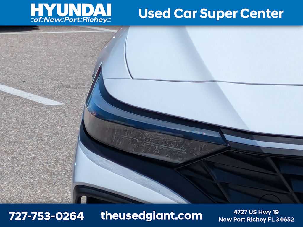Thumbnail: 2026 Hyundai Elantra - 9