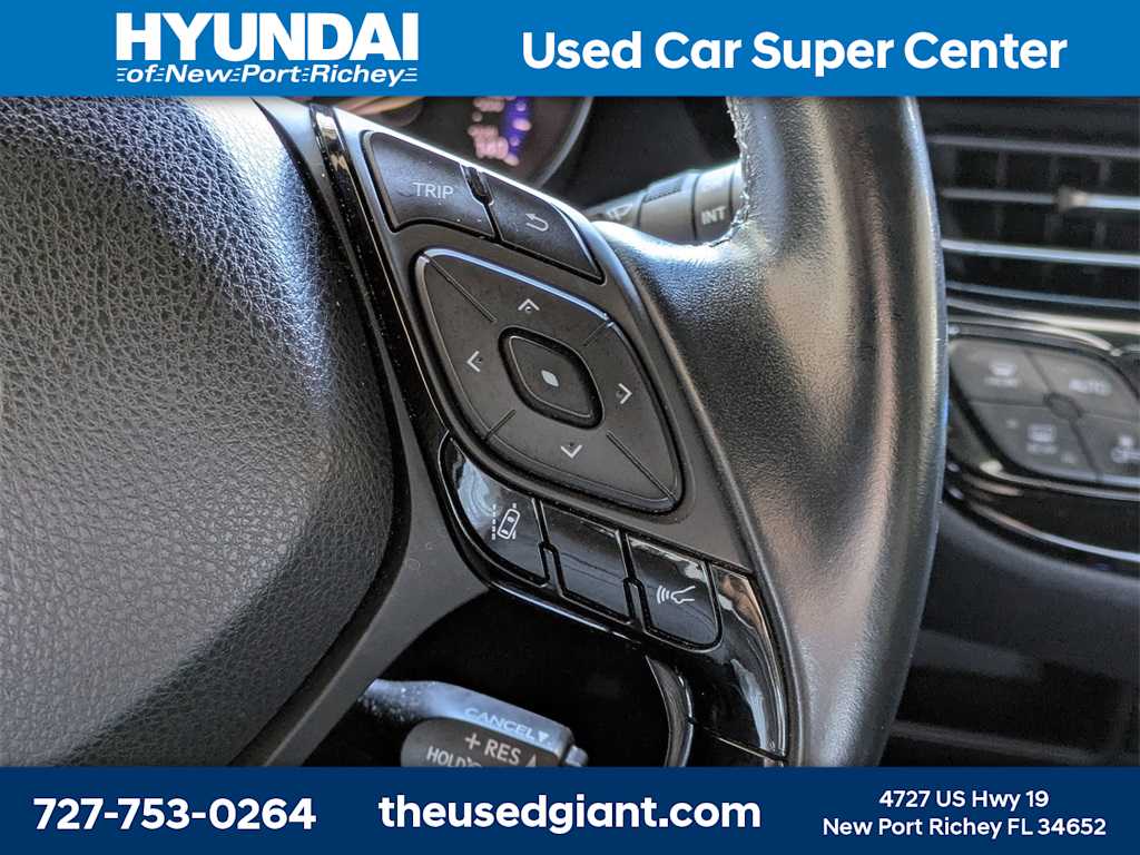 Thumbnail: 2018 Toyota C-HR - 29