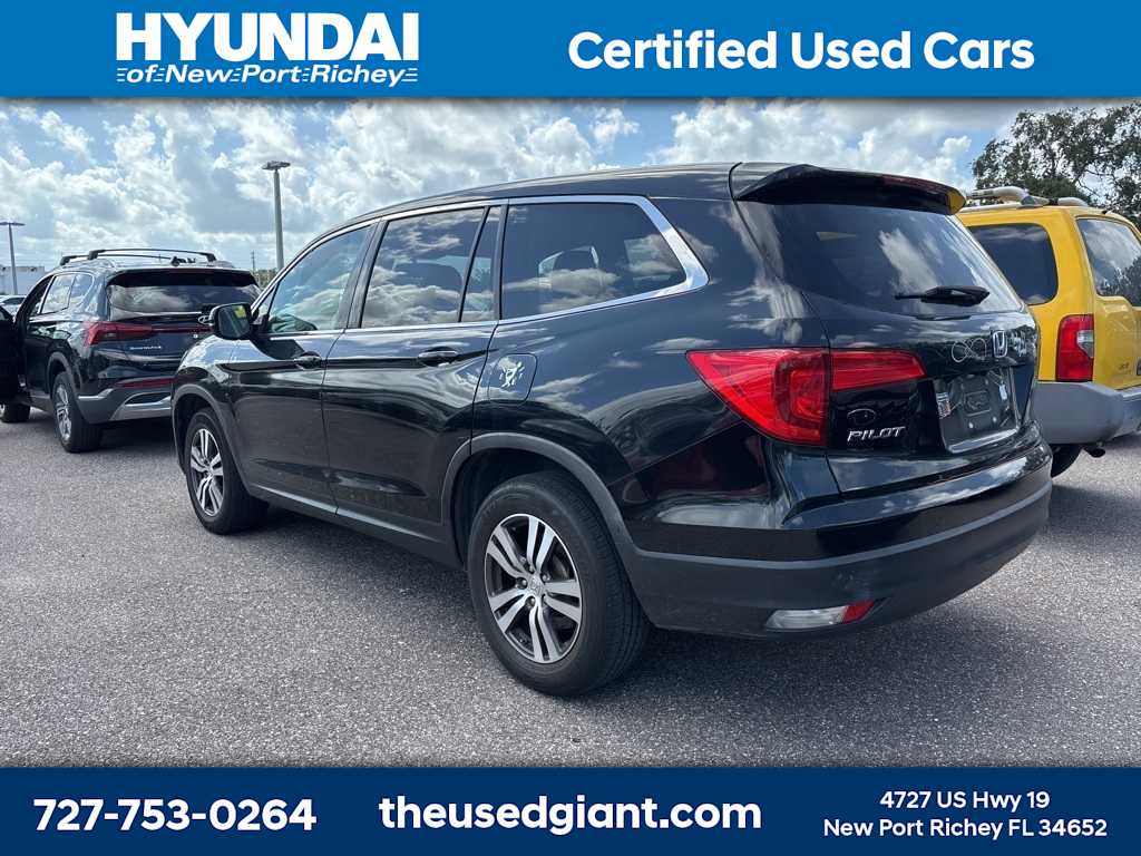 Thumbnail: 2016 Honda Pilot - 2