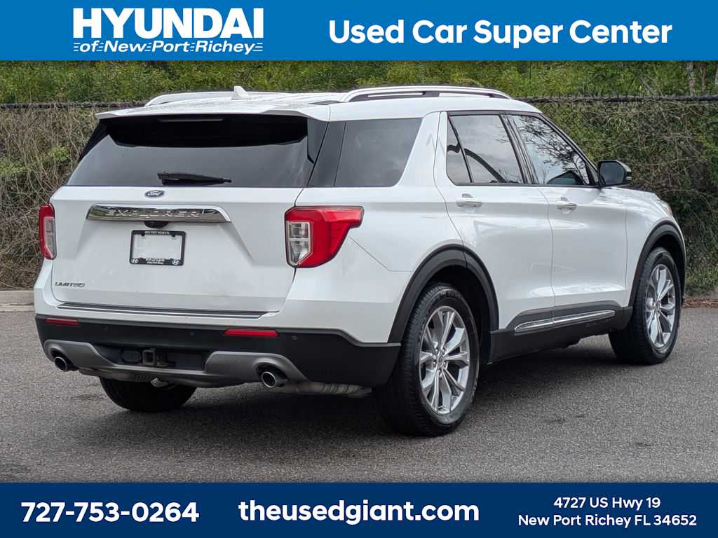 Thumbnail: 2021 Ford Explorer - 5