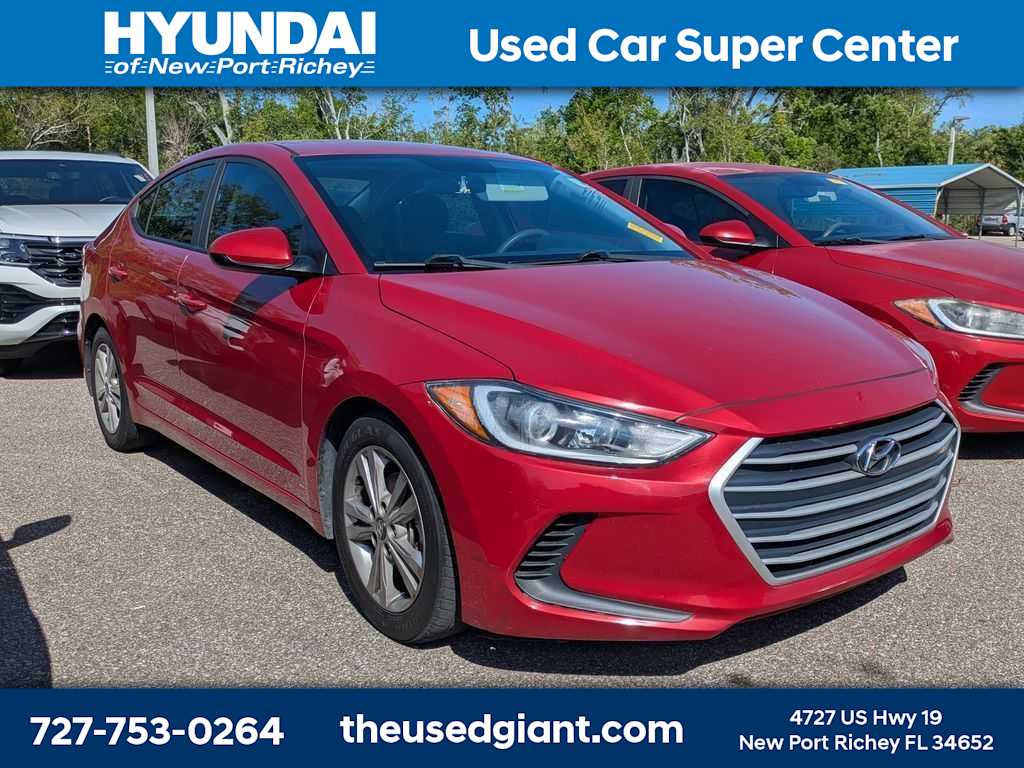 Thumbnail: 2017 Hyundai Elantra - 4