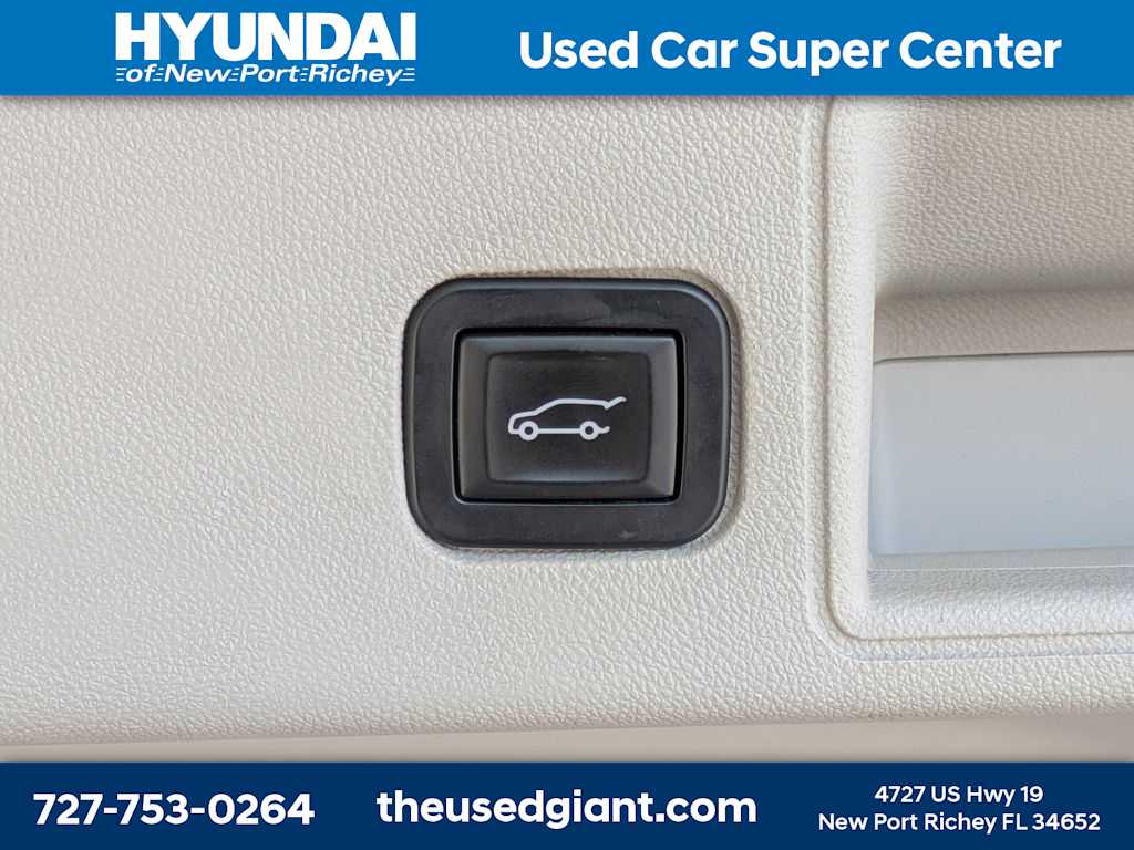 Thumbnail: 2018 GMC Terrain - 13