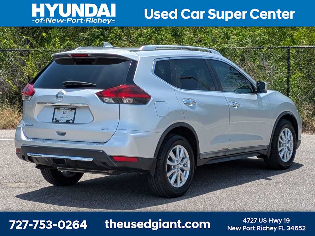 Thumbnail: 2018 Nissan Rogue - 5