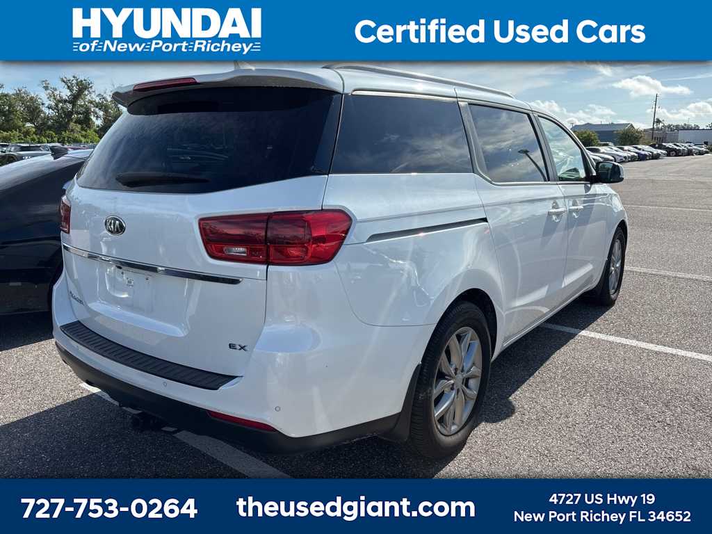 Thumbnail: 2020 Kia Sedona - 3