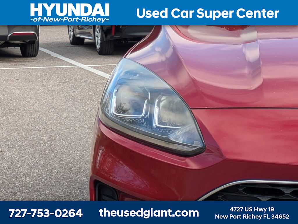 Thumbnail: 2021 Ford Escape - 9