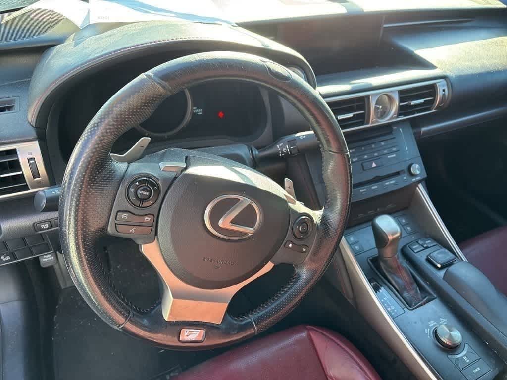 Thumbnail: 2016 Lexus IS - 12