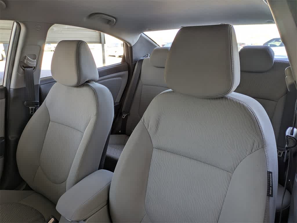 Thumbnail: 2012 Hyundai Accent - 7