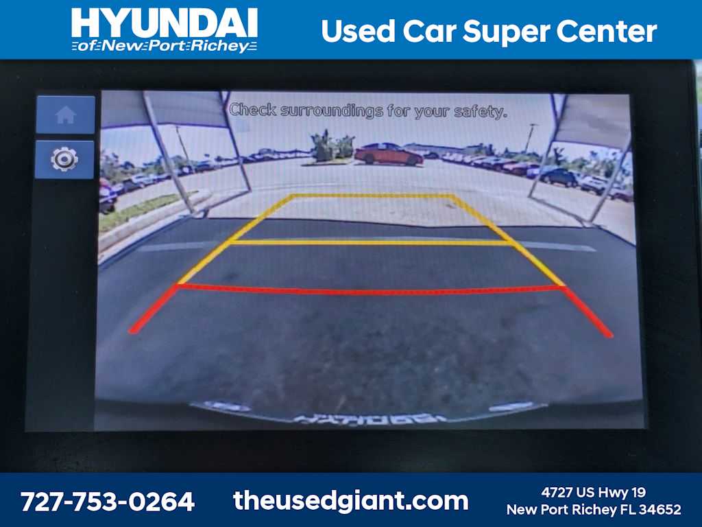 Thumbnail: 2024 Hyundai Venue - 22