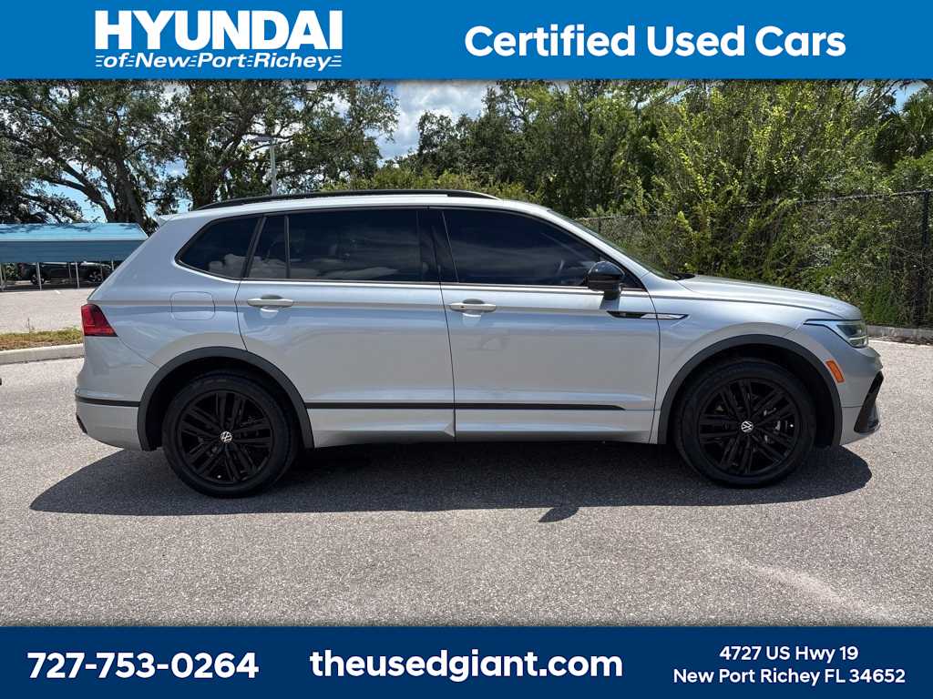 Thumbnail: 2022 Volkswagen Tiguan - 6