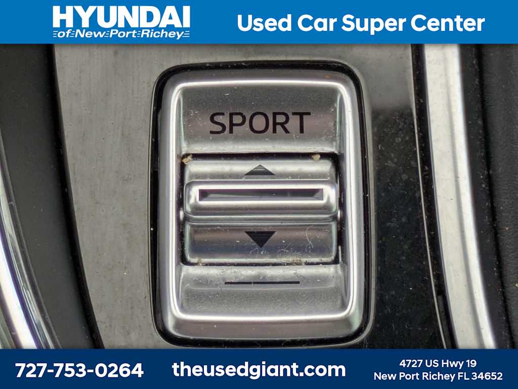 Thumbnail: 2023 Mazda CX-9 - 30