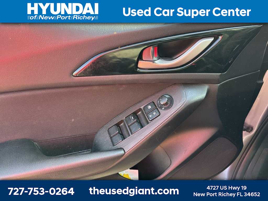 Thumbnail: 2016 Mazda Mazda3 - 10