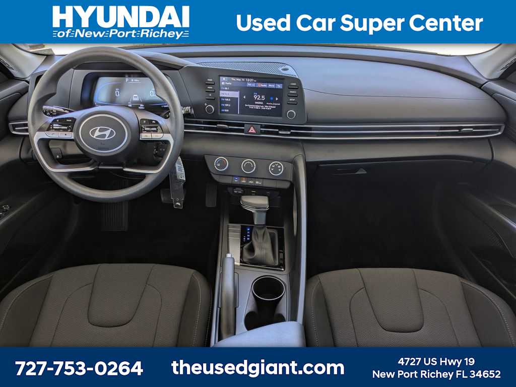 Thumbnail: 2025 Hyundai Elantra - 15
