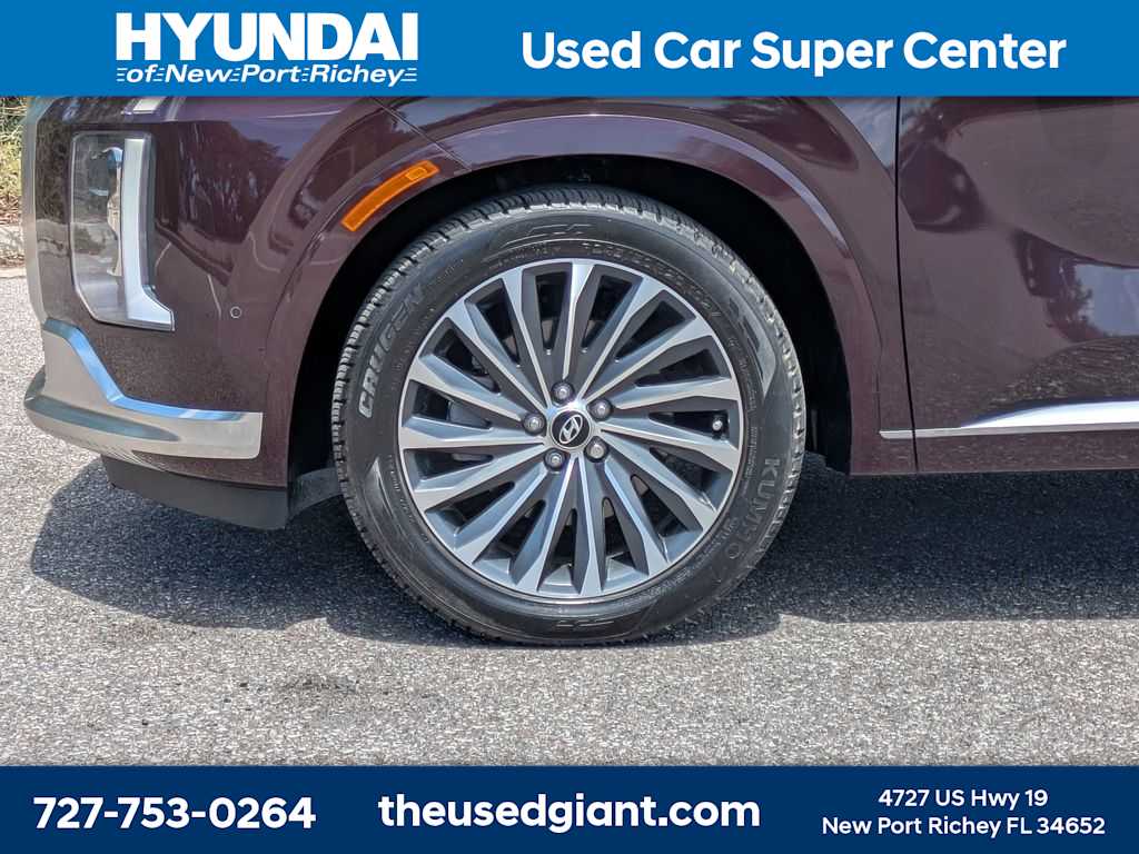 Thumbnail: 2023 Hyundai Palisade - 10